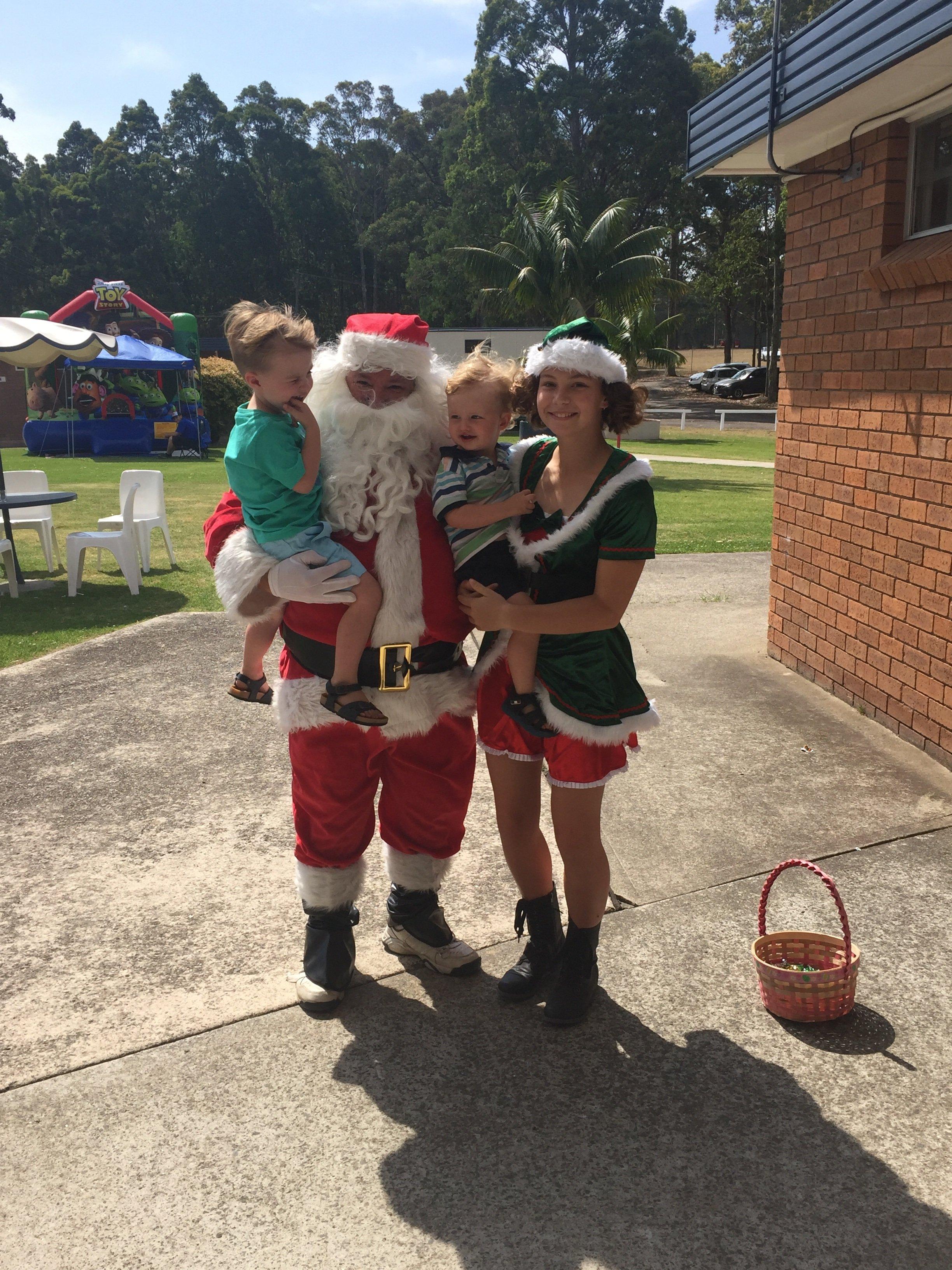 Christmas Race Day: Nowra