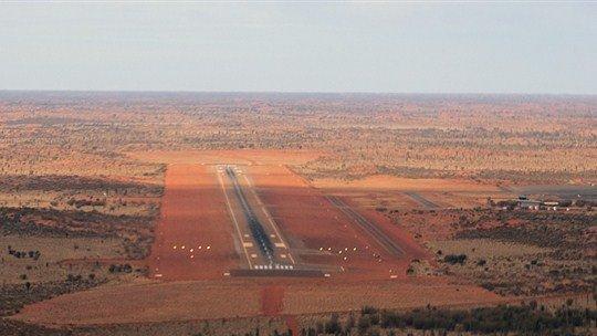 Uluru Airport - Yulara