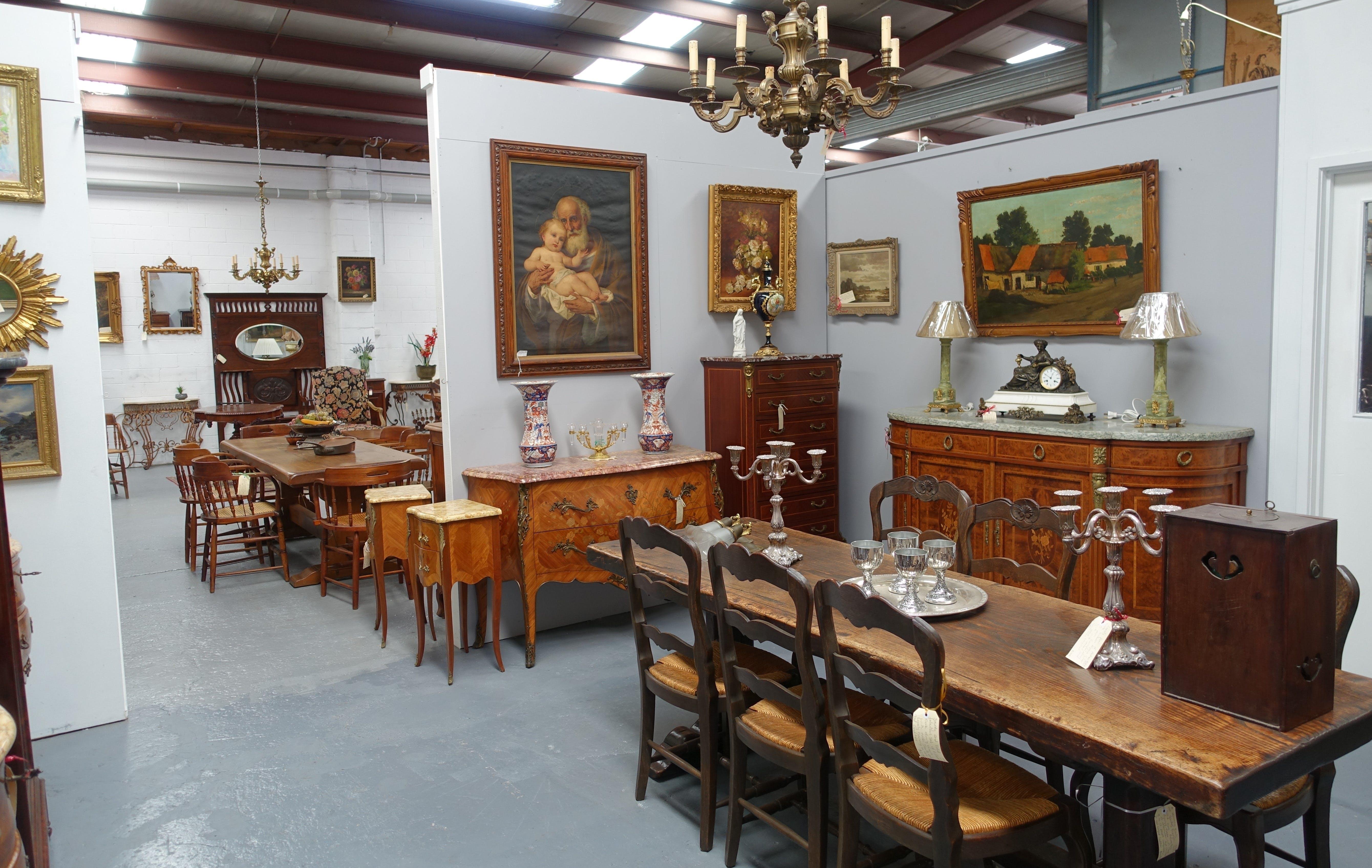 Moonee Ponds Antiques