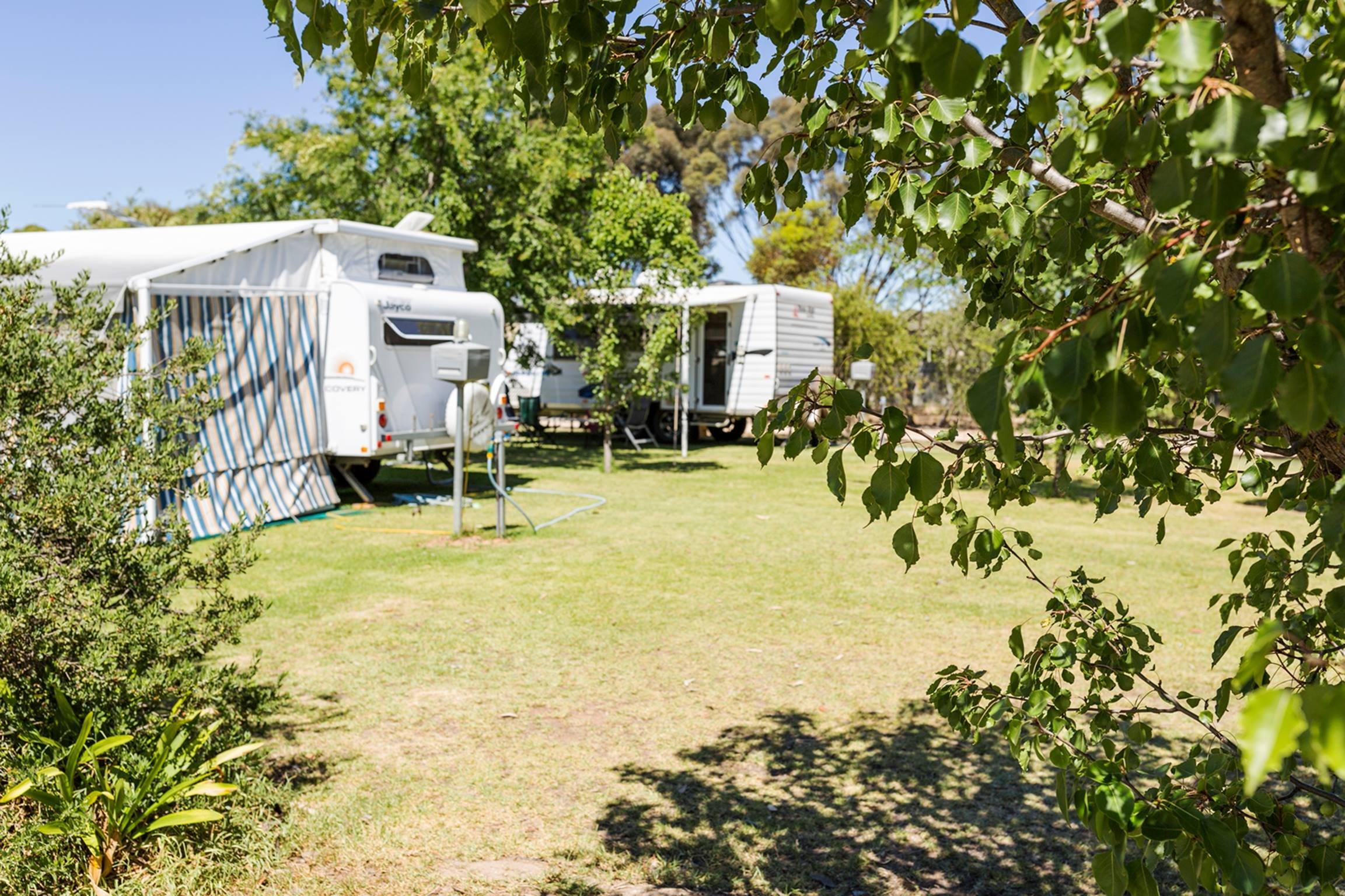 Cummins Caravan & Cabin Park