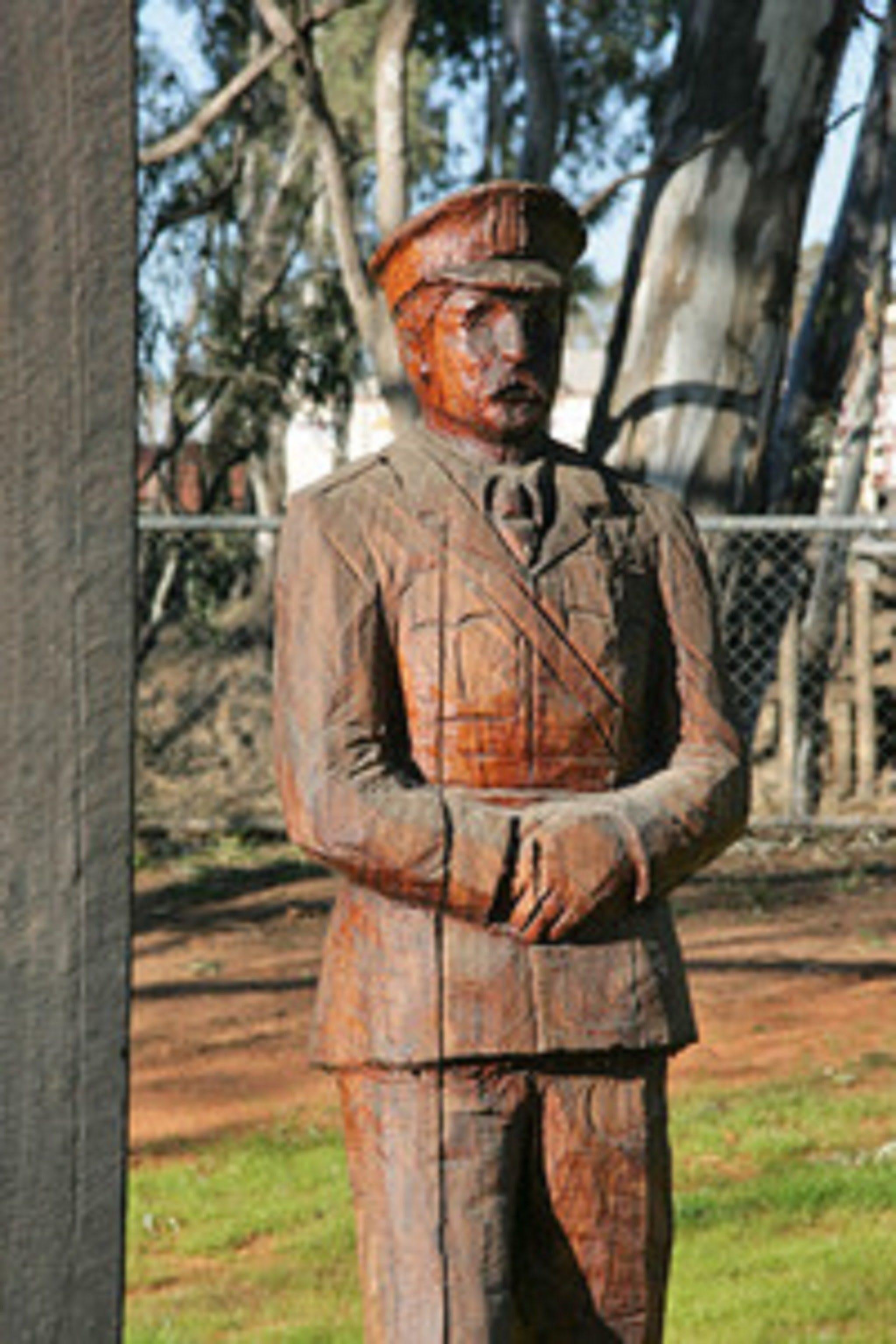 Koondrook Barham Redgum Statue River Walk