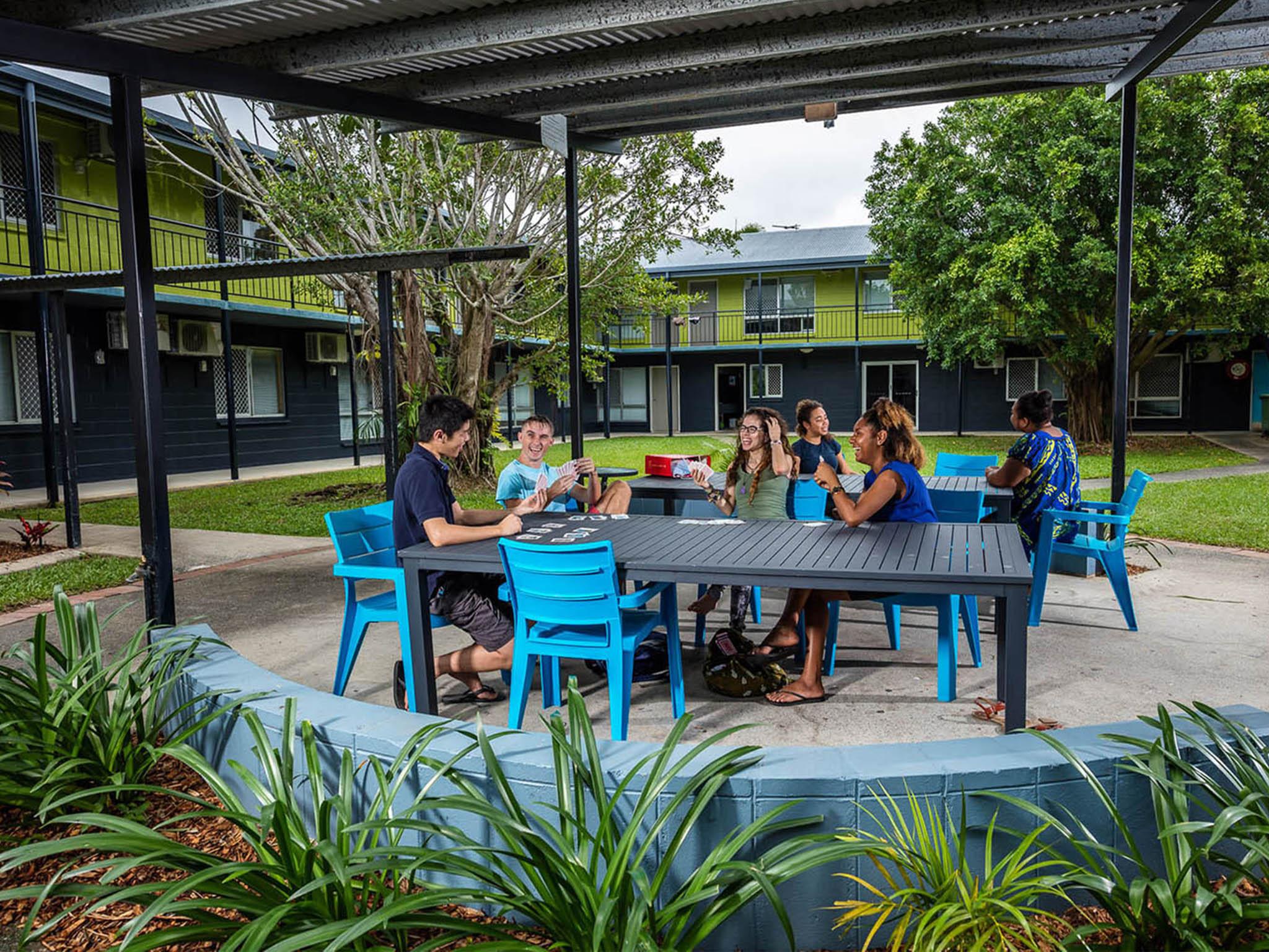 Cairns Adventure Lodge