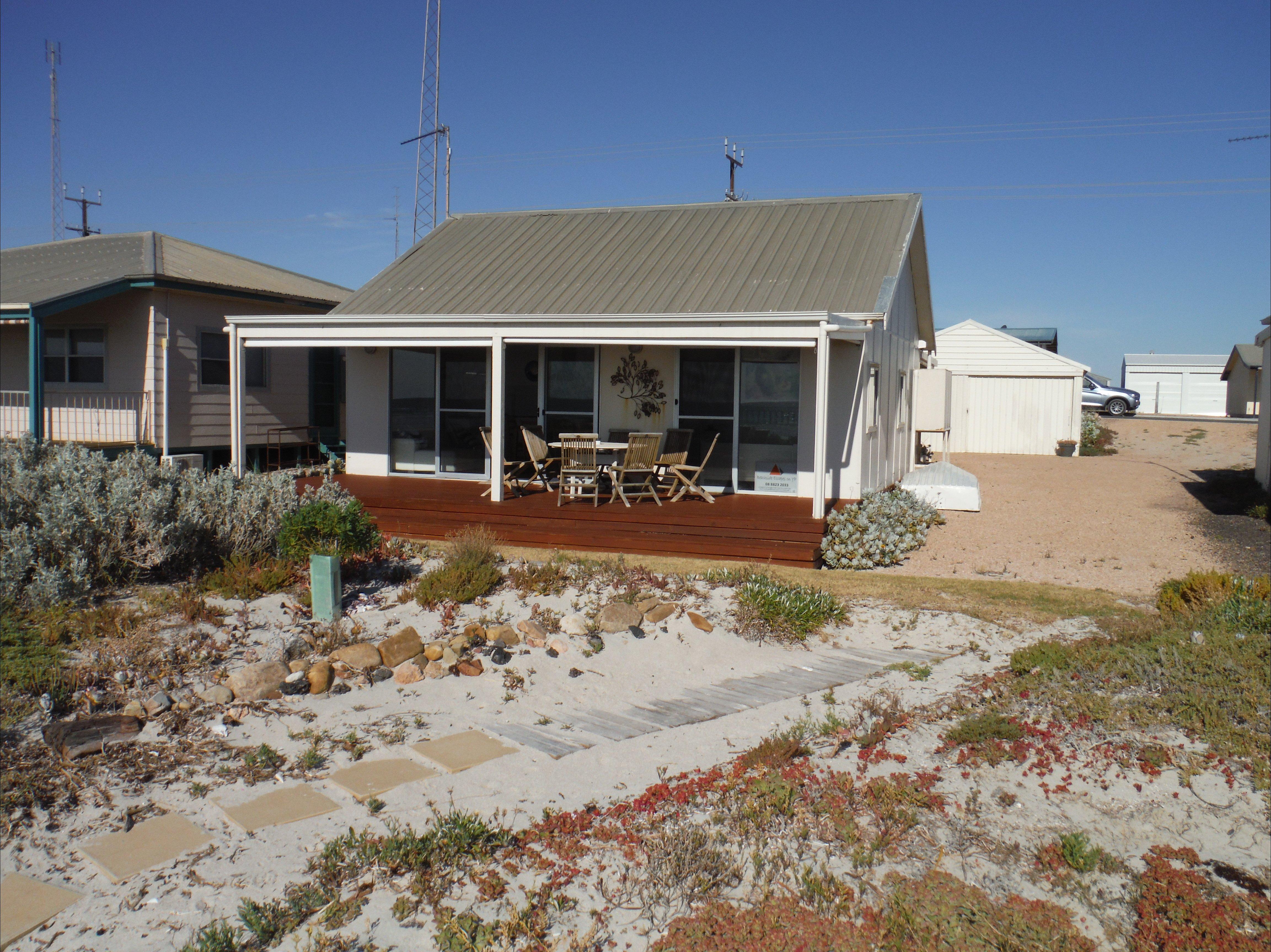 The Otago Beach Shack