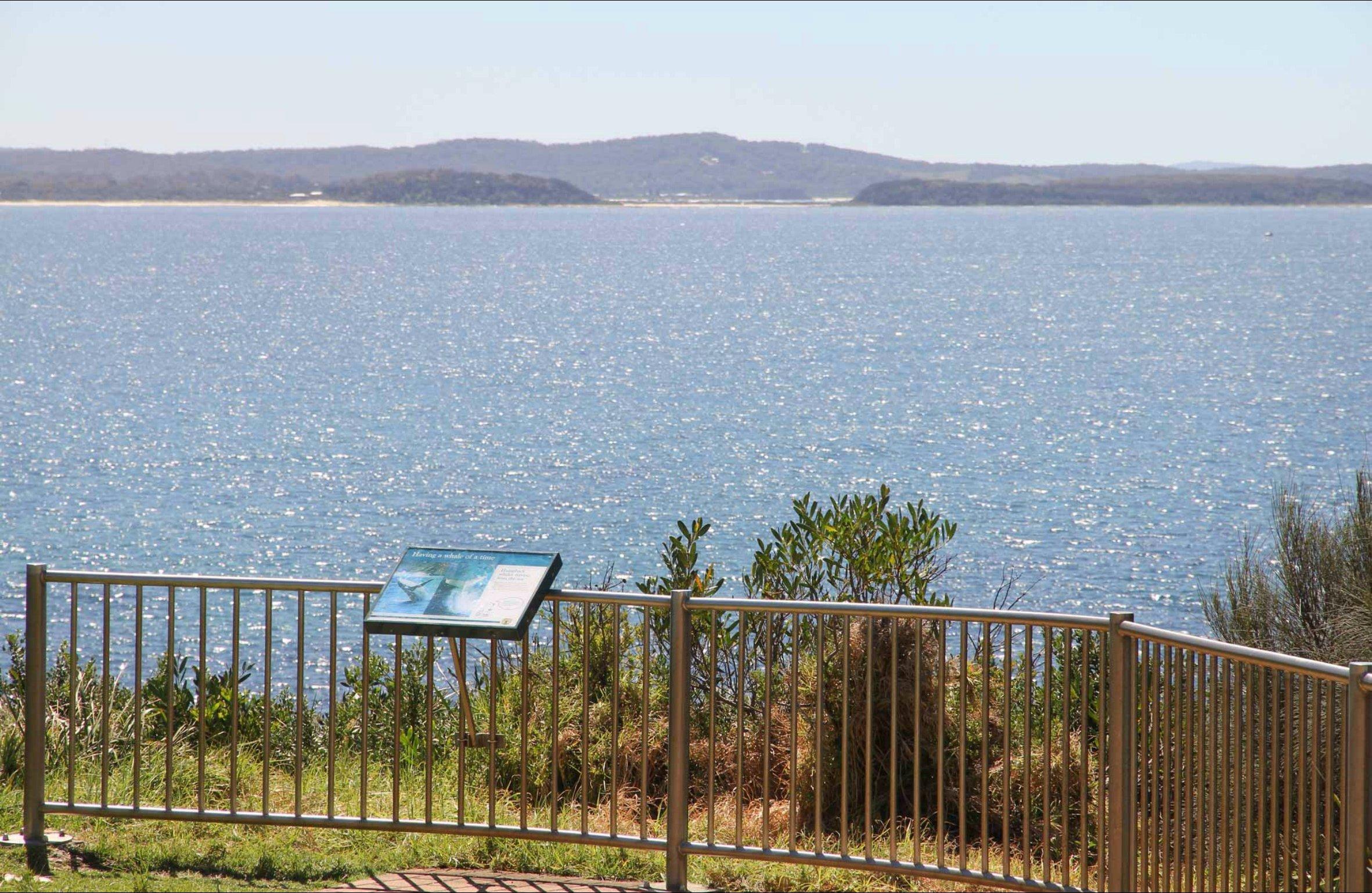 Moruya Heads lookout